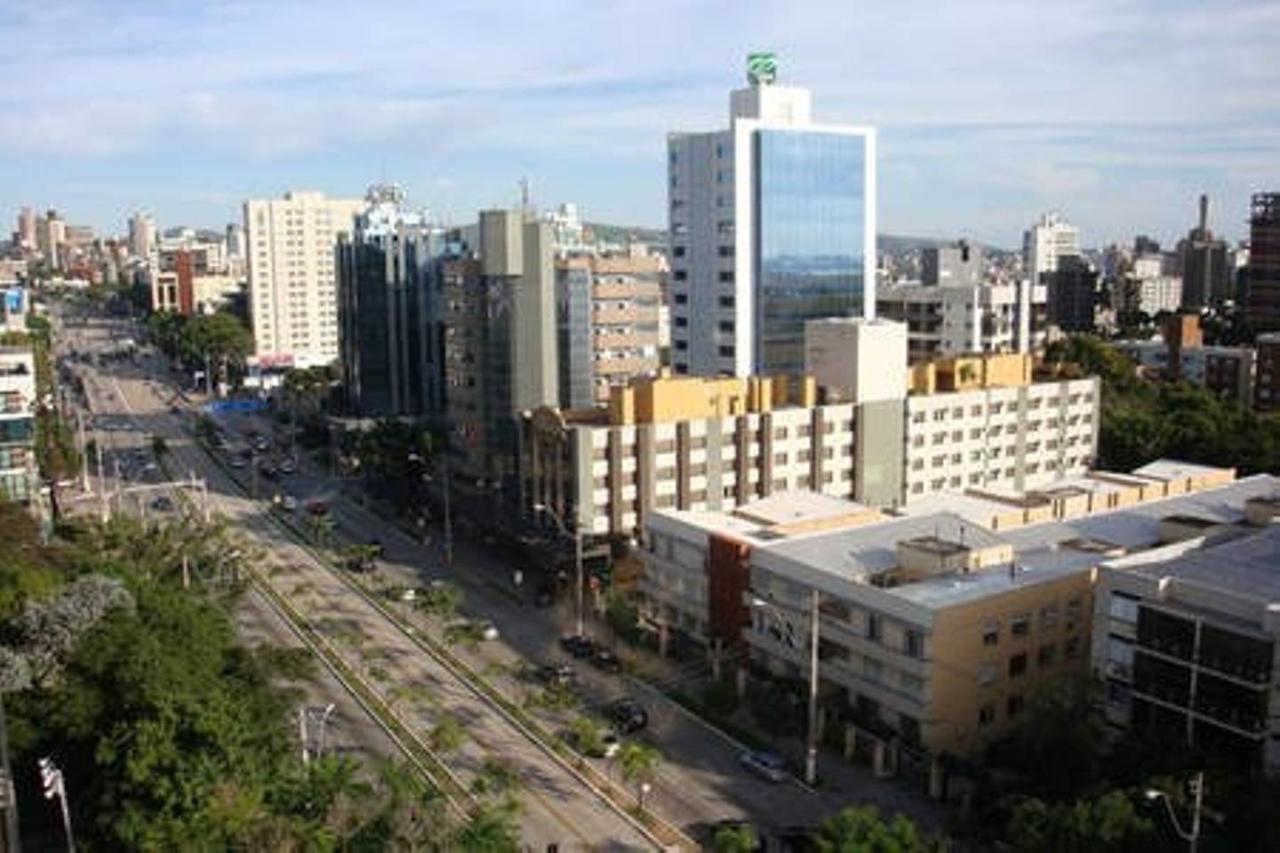 Suites E Quartos Na Avenida Carlos Gomes ポルト・アレグレ エクステリア 写真